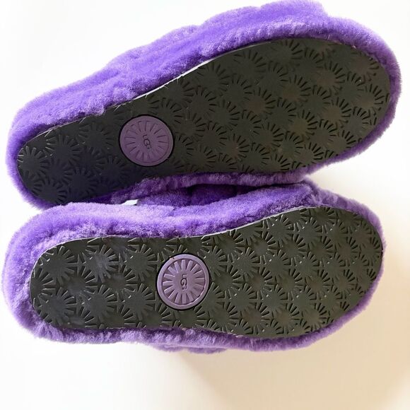 UGG Fluff Yeah Purple Slides Slippers Size 7 Women’s - Picture 12 of 12